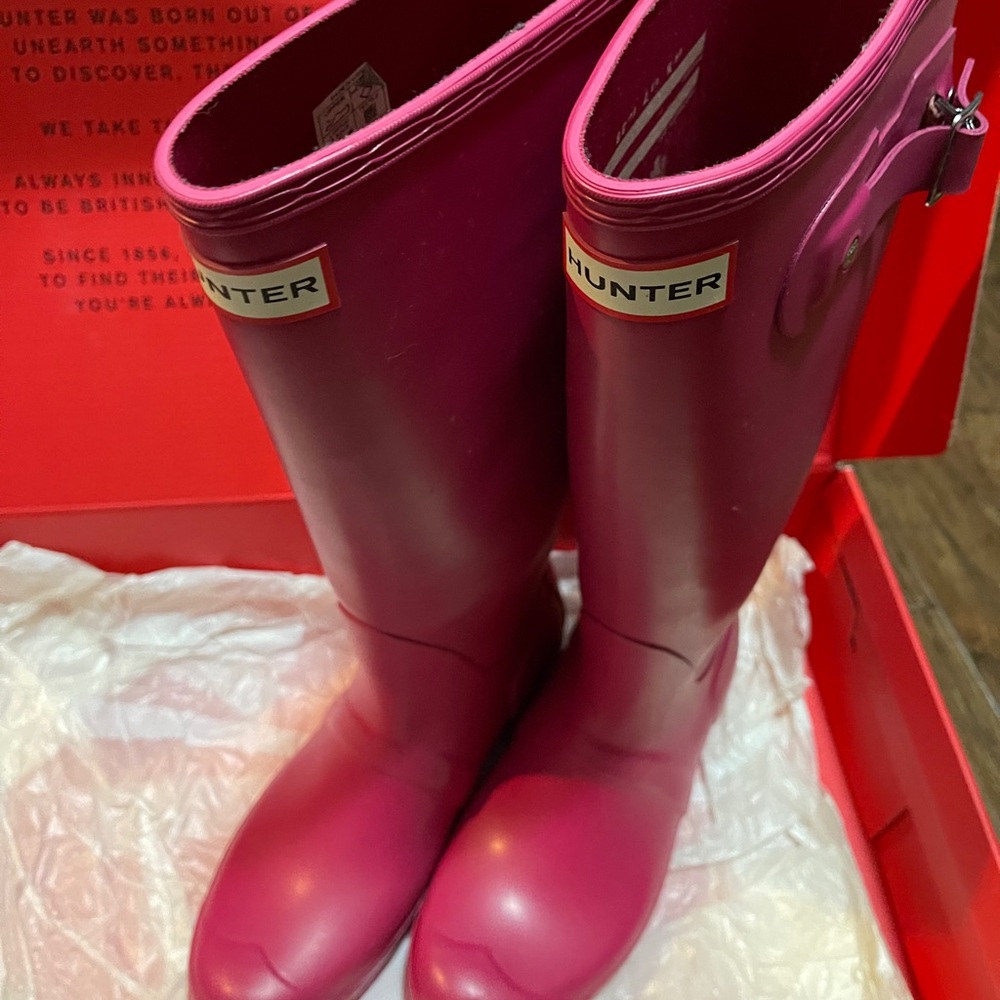 Hunter Tall Boots Sz. 7